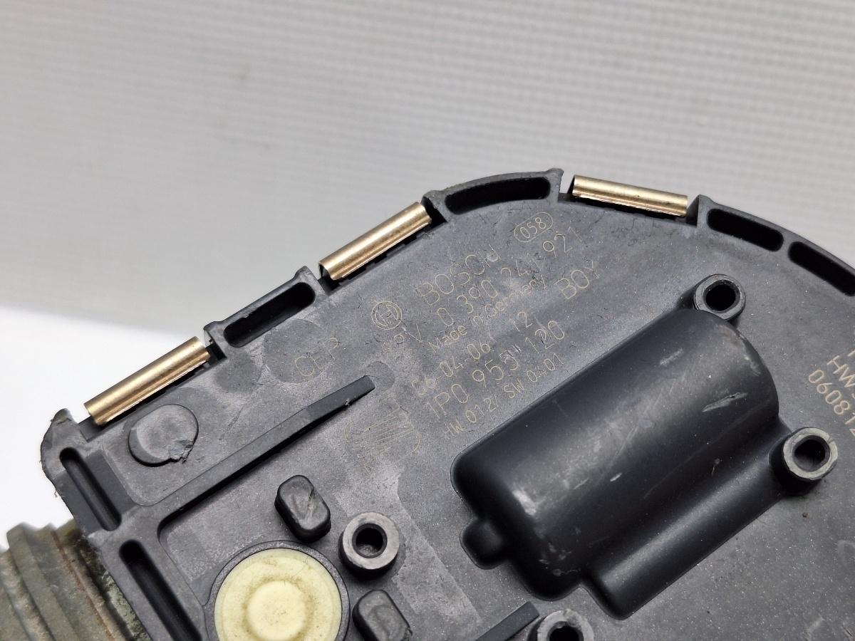 Motoras stergator dreapta SEAT LEON II 1P1 2005 - 2013 TDI BKC, BLS, BXE BOSCH 0390241921 1P0955120