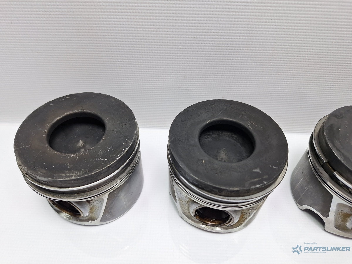 Pistoane AUDI A4 III 8EC, B7 2004 - 2008 2.0 TDI BRD 03G107065J