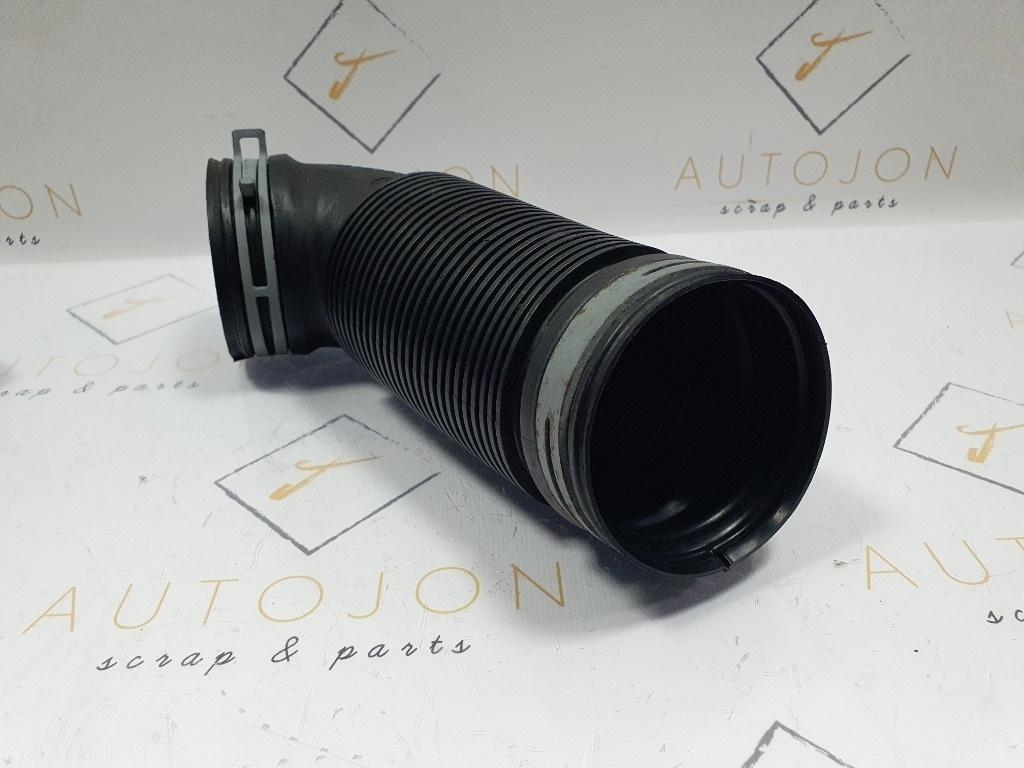 Furtun admisie aer SEAT LEON II 1P1 2005 - 2013 1K0129684B