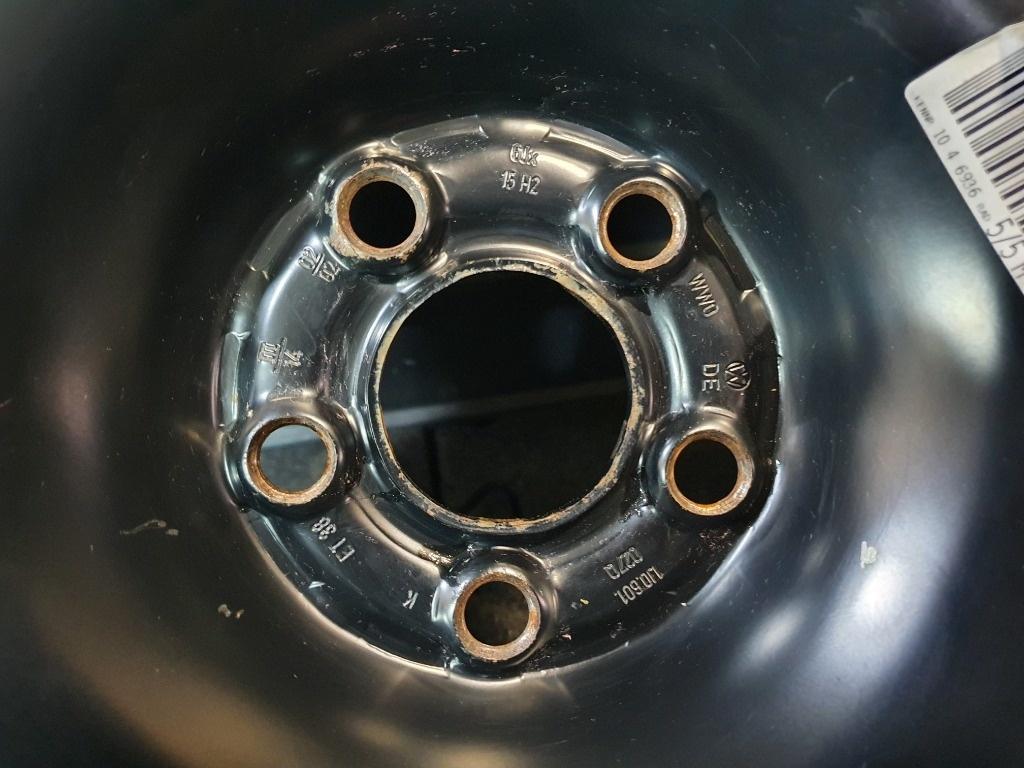 Roata de rezerva pe 15 VOLKSWAGEN GOLF IV 1J1 1997 - 2007 1J0601027Q