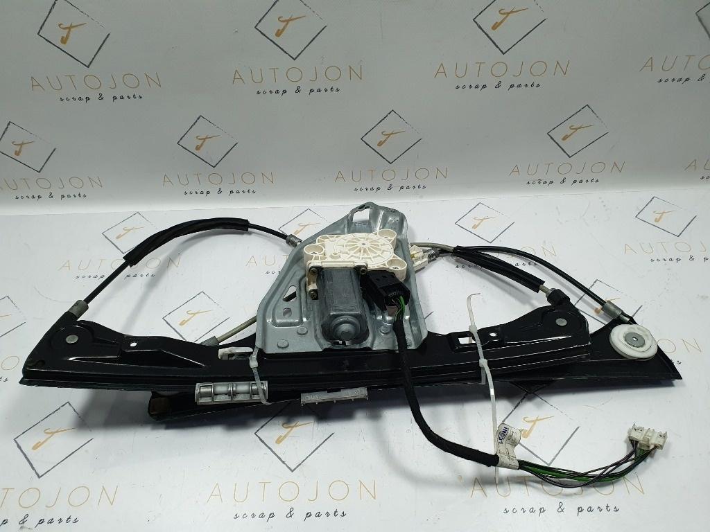 Macara Geam cu motoras stanga fata MERCEDES-BENZ C-CLASS II W203  2000 - 2007 A2037202346