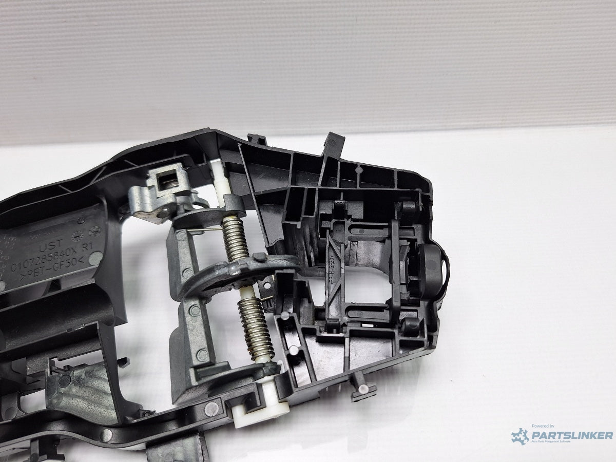 Suport maner exterior usa dreapta VOLKSWAGEN PASSAT Variant 3G5 2014 - > TDI CRLB, DBGA, DFGA 510837812H