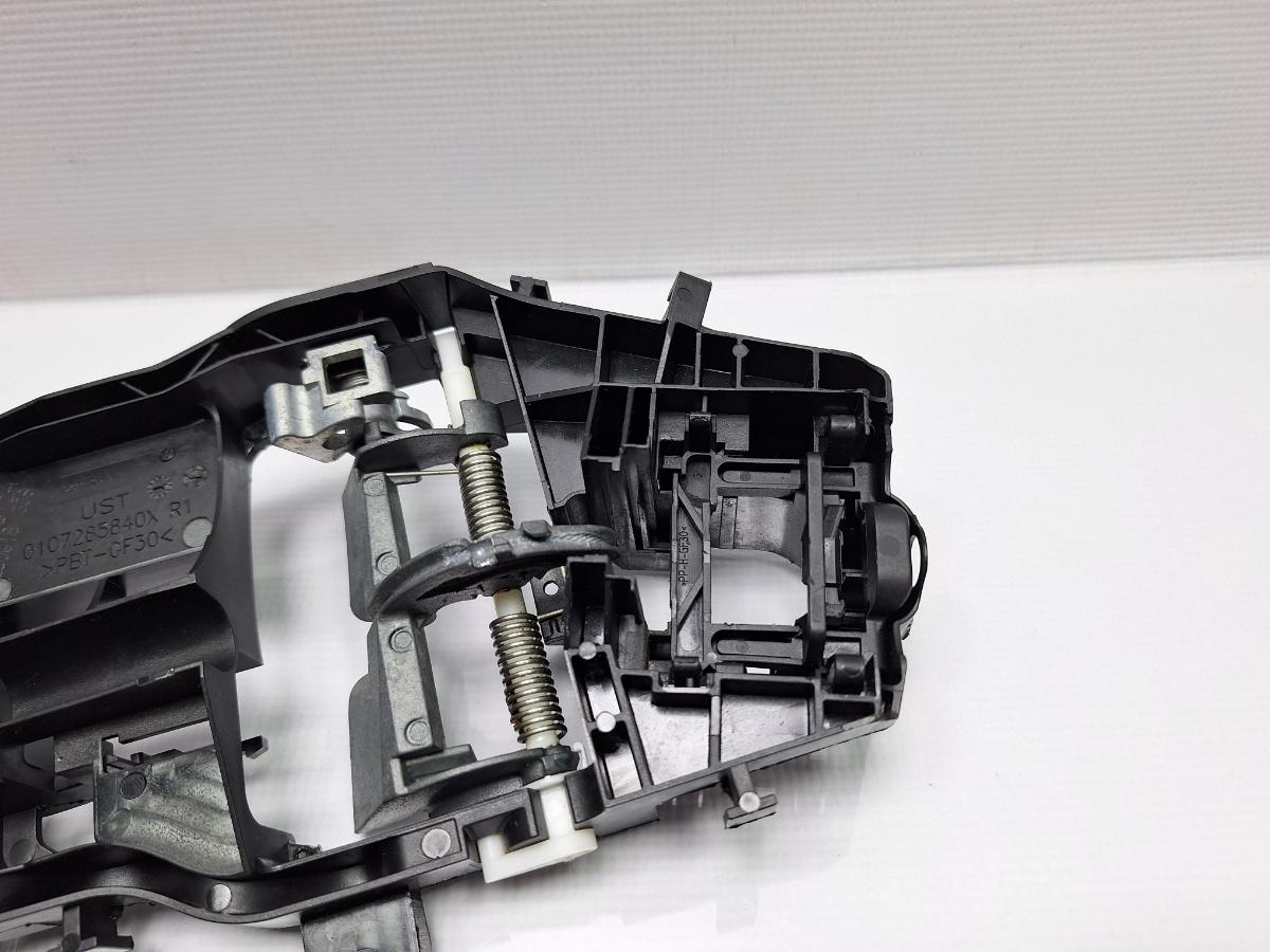 Maner/suport exterior usa  dreapta VOLKSWAGEN PASSAT Variant 3G5 2014 - > TDI CRLB, DBGA, DFGA 510837812H