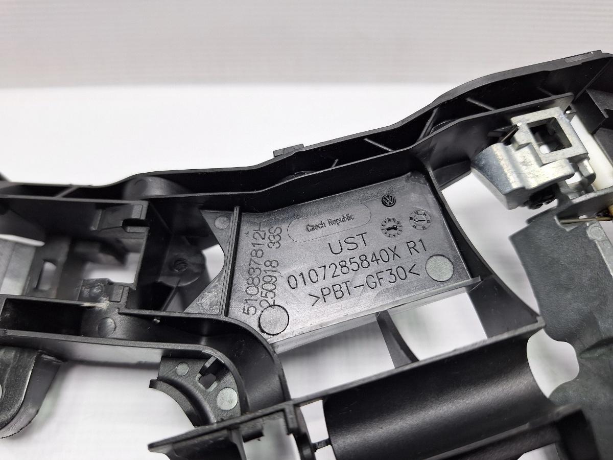 Maner/suport exterior usa  dreapta VOLKSWAGEN PASSAT Variant 3G5 2014 - > TDI CRLB, DBGA, DFGA 510837812H