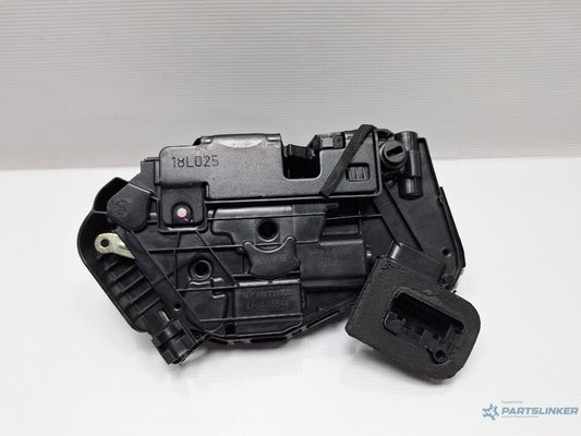 Broasca usa stanga spate VOLKSWAGEN PASSAT Variant 3G5 2014 - > TDI CRLB, DBGA, DFGA 5NA839015C