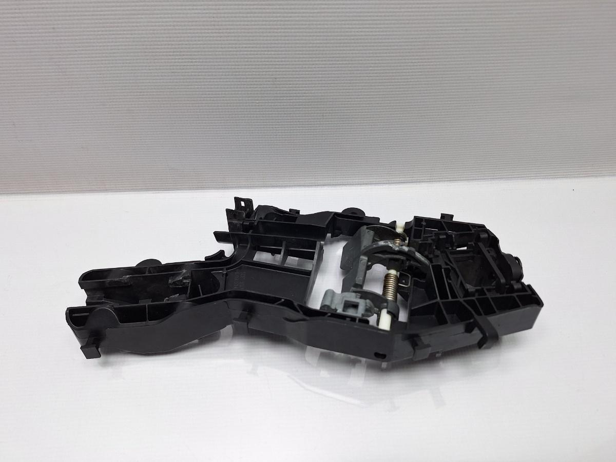 Maner/suport exterior usa stanga spate VOLKSWAGEN PASSAT Variant 3G5 2014 - > TDI CRLB, DBGA, DFGA 510837811H