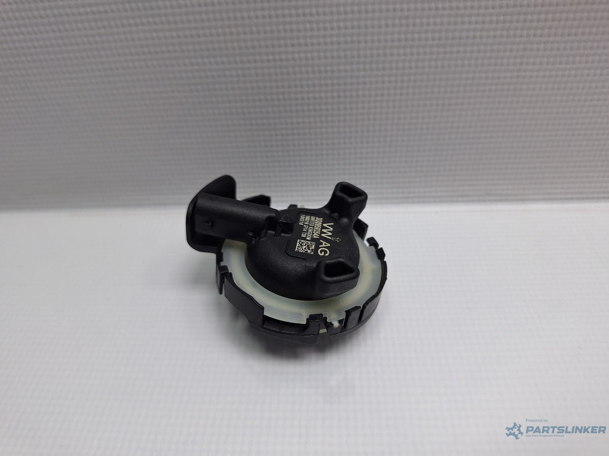 Senzor impact airbag VOLKSWAGEN PASSAT Variant 3G5 2014 - > TDI CRLB, DBGA, DFGA 3Q0959354A