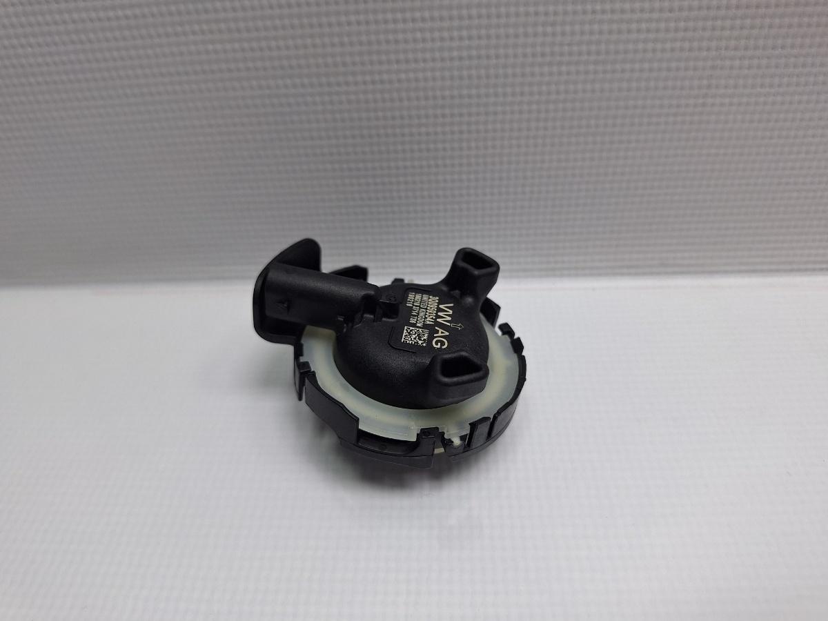 Senzor de impact airbag VOLKSWAGEN PASSAT Variant 3G5 2014 - >2.0 TDI CRLB, DBGA, DFGA 3Q0959354A