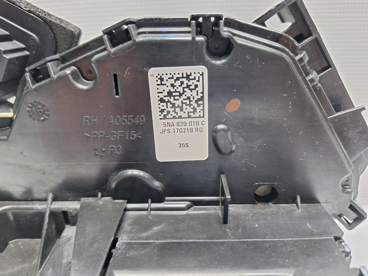 Broasca usa dreapta spate VOLKSWAGEN PASSAT Variant 3G5 2014 - > TDI CRLB, DBGA, DFGA 5NA839016C