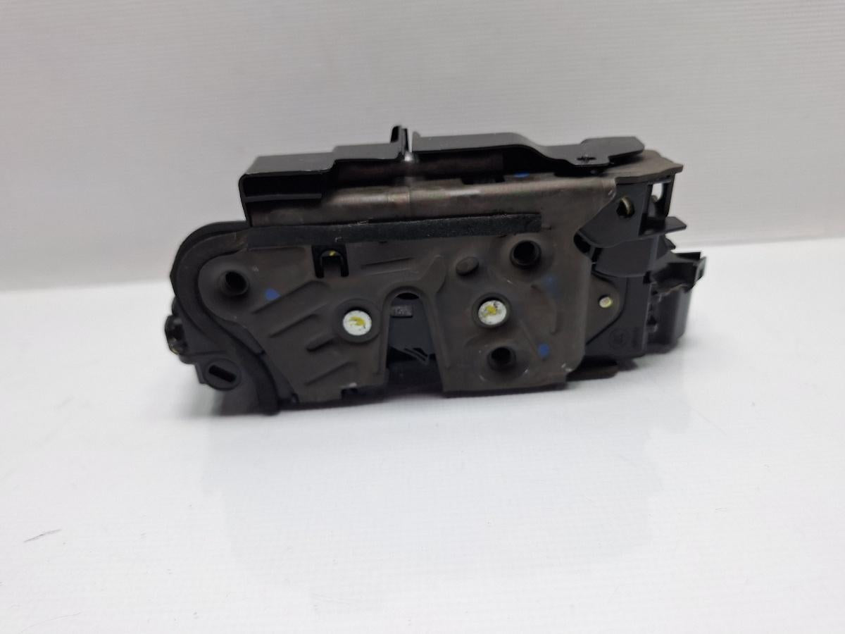 Broasca usa dreapta fata VOLKSWAGEN PASSAT Variant 3G5 2014 - > TDI CRLB, DBGA, DFGA 5NB837016C