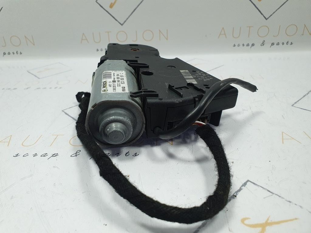 Motoras trapa VOLKSWAGEN GOLF V 1K1 2003 - 2009 8D0959591C