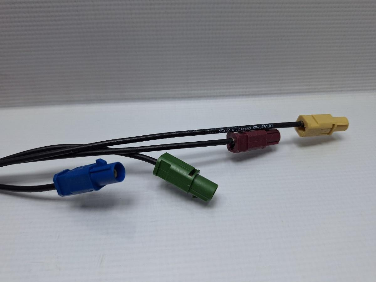 Antena GPS VOLKSWAGEN PASSAT Variant 3G5 2014 - > TDI CRLB, DBGA, DFGA JKV051163A