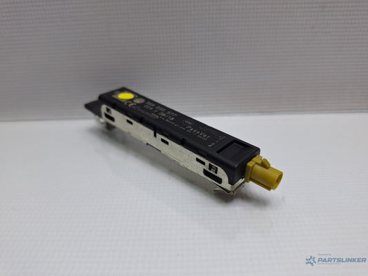 Amplificator antena VOLKSWAGEN PASSAT Variant 3G5 2014 - > TDI CRLB, DBGA, DFGA 3G9035577