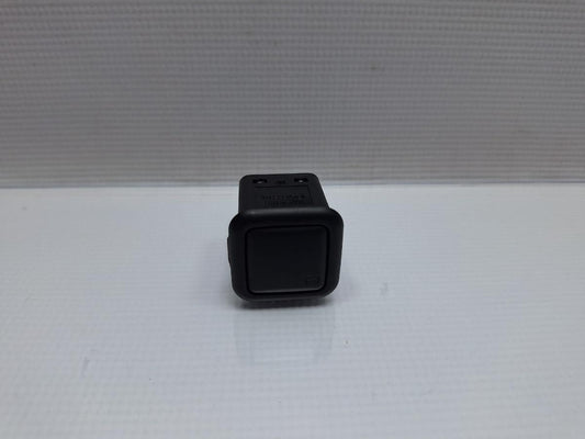 Buton pentru apel de urgenta VOLKSWAGEN PASSAT Variant 3G5 2014 - > TDI CRLB, DBGA, DFGA JKV959008A