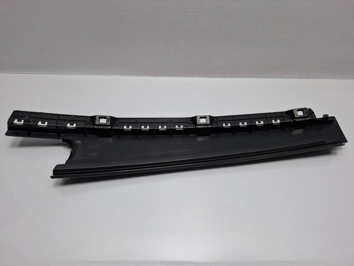 Ornament usa stanga spate VOLKSWAGEN PASSAT Variant 3G5 2014 - > TDI CRLB, DBGA, DFGA 3G0839901T