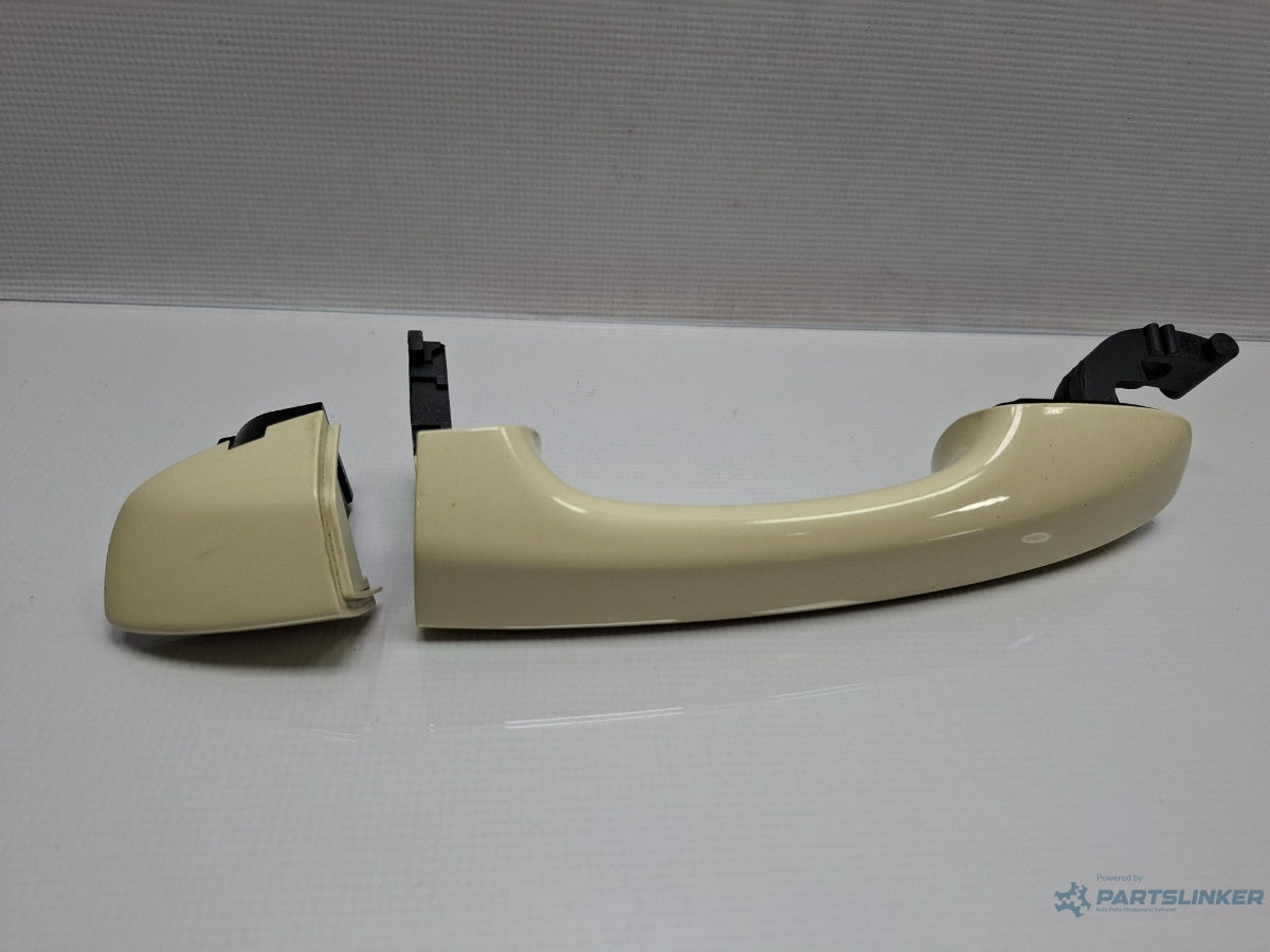 Maner exterior usa dreapta fata VOLKSWAGEN PASSAT Variant 3G5 2014 - > TDI CRLB, DBGA, DFGA  510837206J