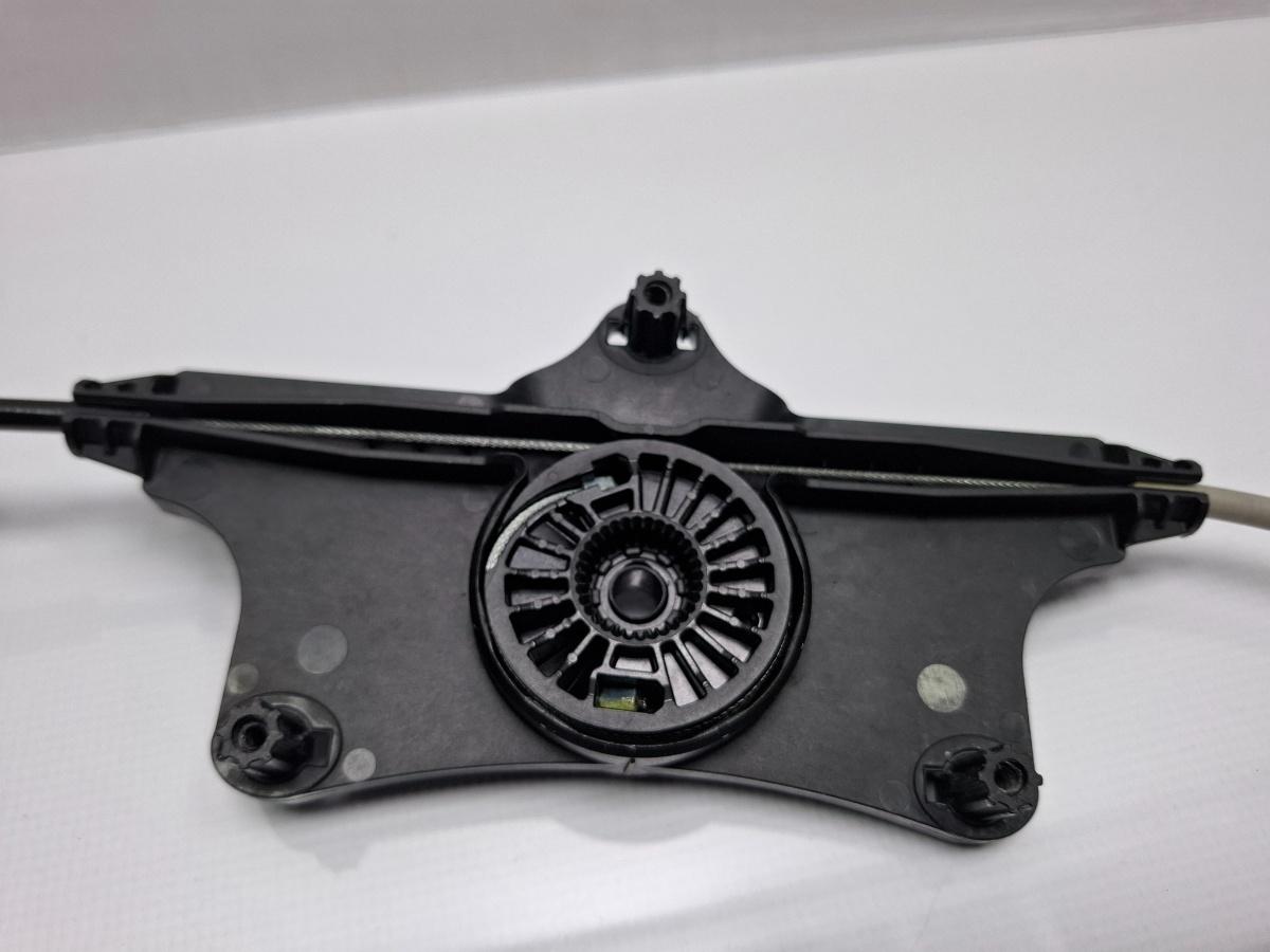 Macara Geam stanga spate VOLKSWAGEN PASSAT Variant 3G5 2014 - >2.0 TDI CRLB, DBGA, DFGA 3G9839461B
