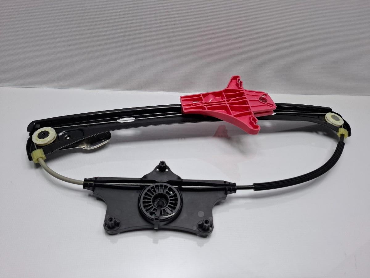 Macara Geam dreapta spate VOLKSWAGEN PASSAT Variant 3G5 2014 - >2.0 TDI CRLB, DBGA, DFGA 3G9839462B