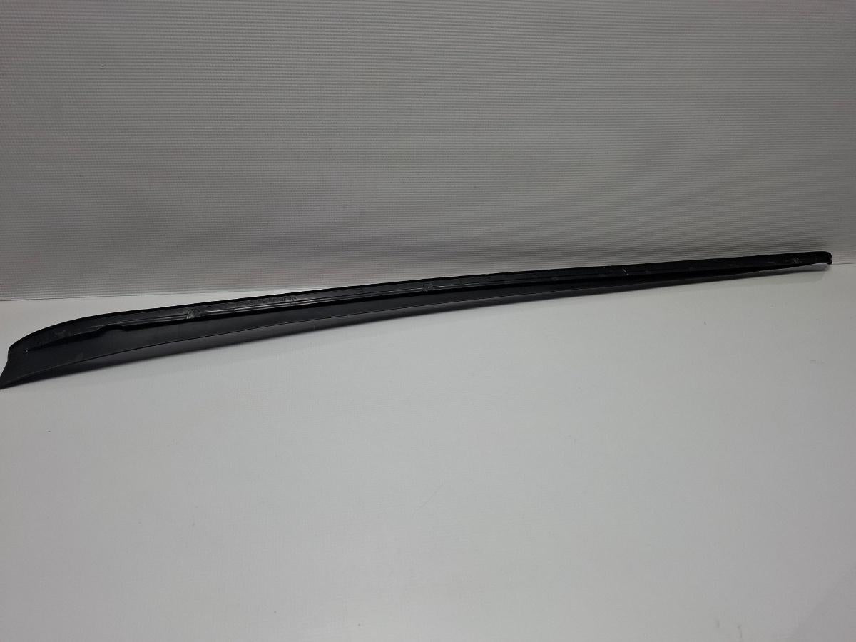 Cheder parbriz VOLKSWAGEN PASSAT Variant 3G5 2014 - > TDI CRLB, DBGA, DFGA 3G0854327