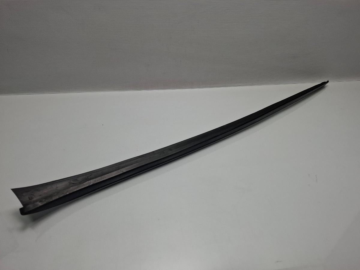 Cheder parbriz VOLKSWAGEN PASSAT Variant 3G5 2014 - > TDI CRLB, DBGA, DFGA 3G0854327