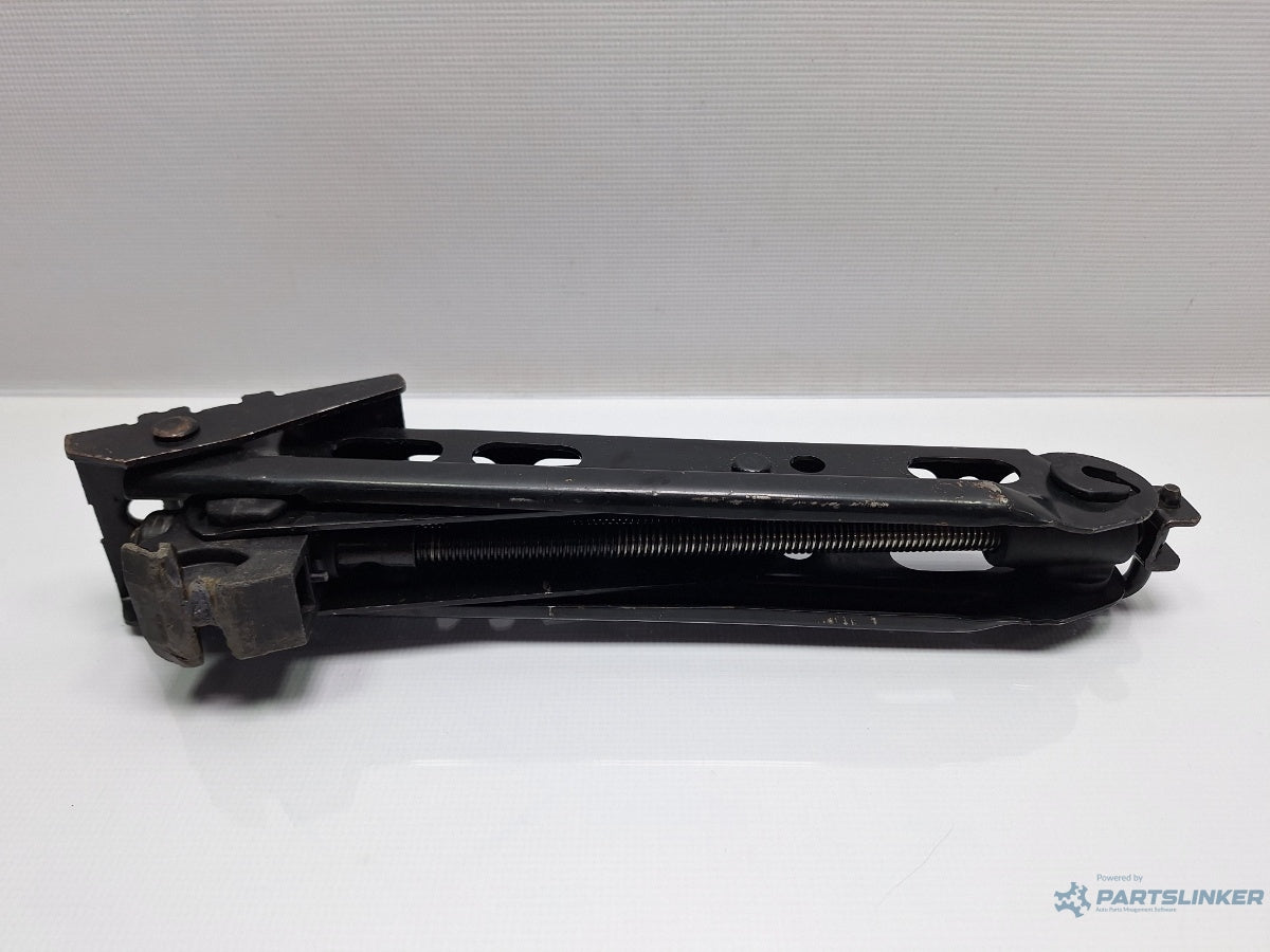 Cric OPEL CORSA A Hatchback 93_, 94_, 98_, 99_, S83 1982 - 1993 1.0 1.0 10 S 09127172