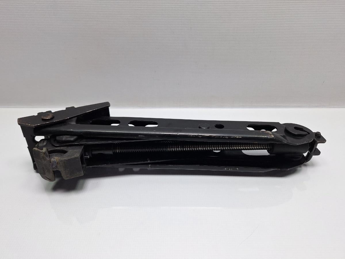 Cric OPEL CORSA A Hatchback 93_, 94_, 98_, 99_, S83 1982 - 1993 1.0 1.0 10 S 09127172