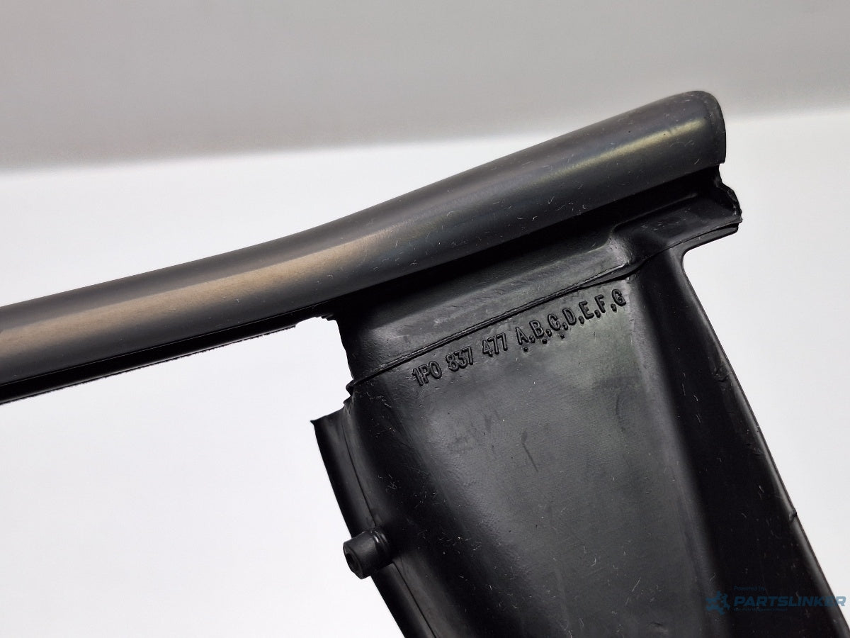 Perie geam usa stanga fata SEAT LEON II 1P1 2005 - 2013 TDI BKC, BLS, BXE 1P0837477