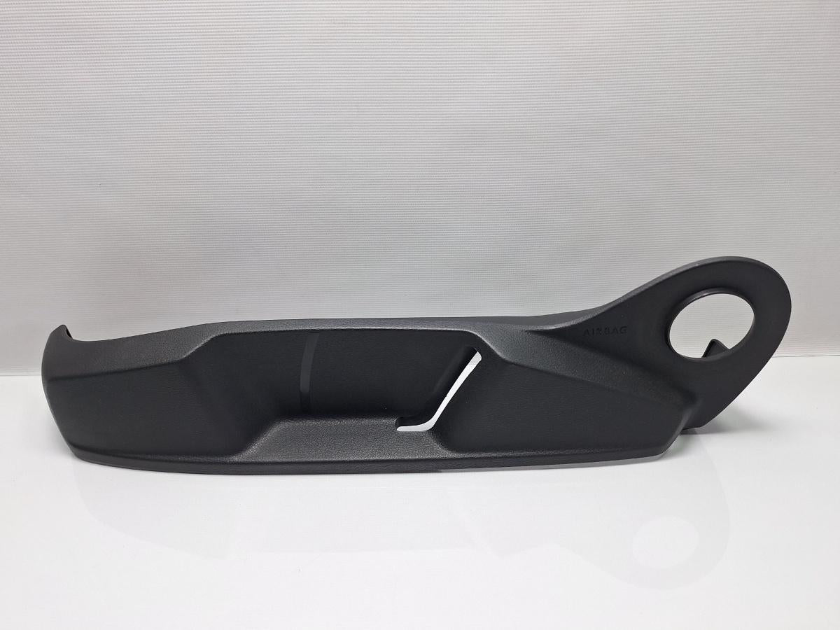 Capac ornament scaun stanga fata VOLKSWAGEN PASSAT Variant 3G5 2014 - > 2.0 TDI CRLB, DBGA, DFGA 3G0881317