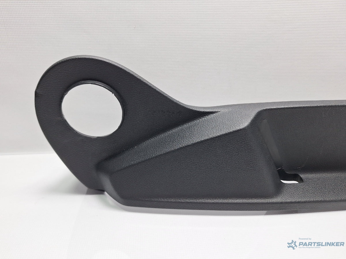 Capac ornament scaun dreapta VOLKSWAGEN PASSAT Variant 3G5 2014 - > TDI CRLB, DBGA, DFGA 3G0881318