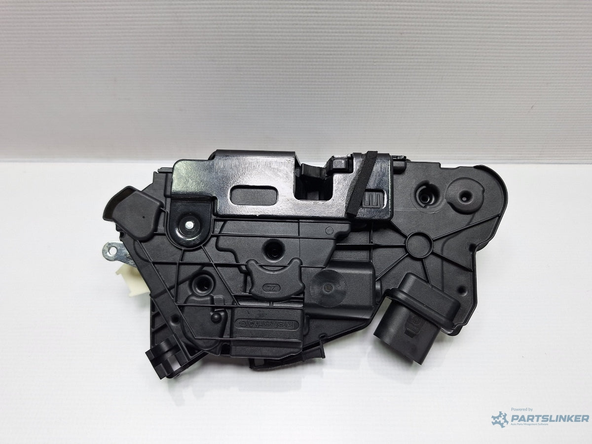 Broasca usa stanga fata VOLKSWAGEN PASSAT CC 357 2008 - 2012 TSI CCZB 5N1837015C