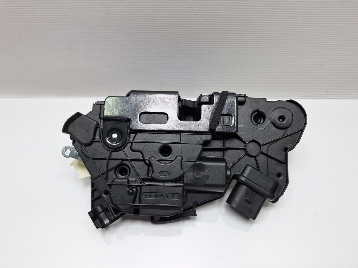 Broasca usa stanga fata VOLKSWAGEN PASSAT CC 357 2008 - 2012 TSI CCZB 5N1837015C