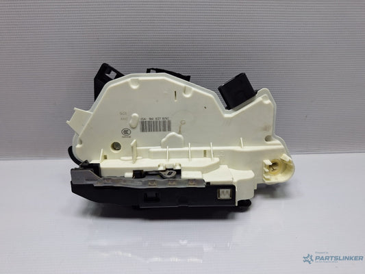 Broasca usa stanga fata VOLKSWAGEN PASSAT CC 357 2008 - 2012 TSI CCZB 5N1837015C