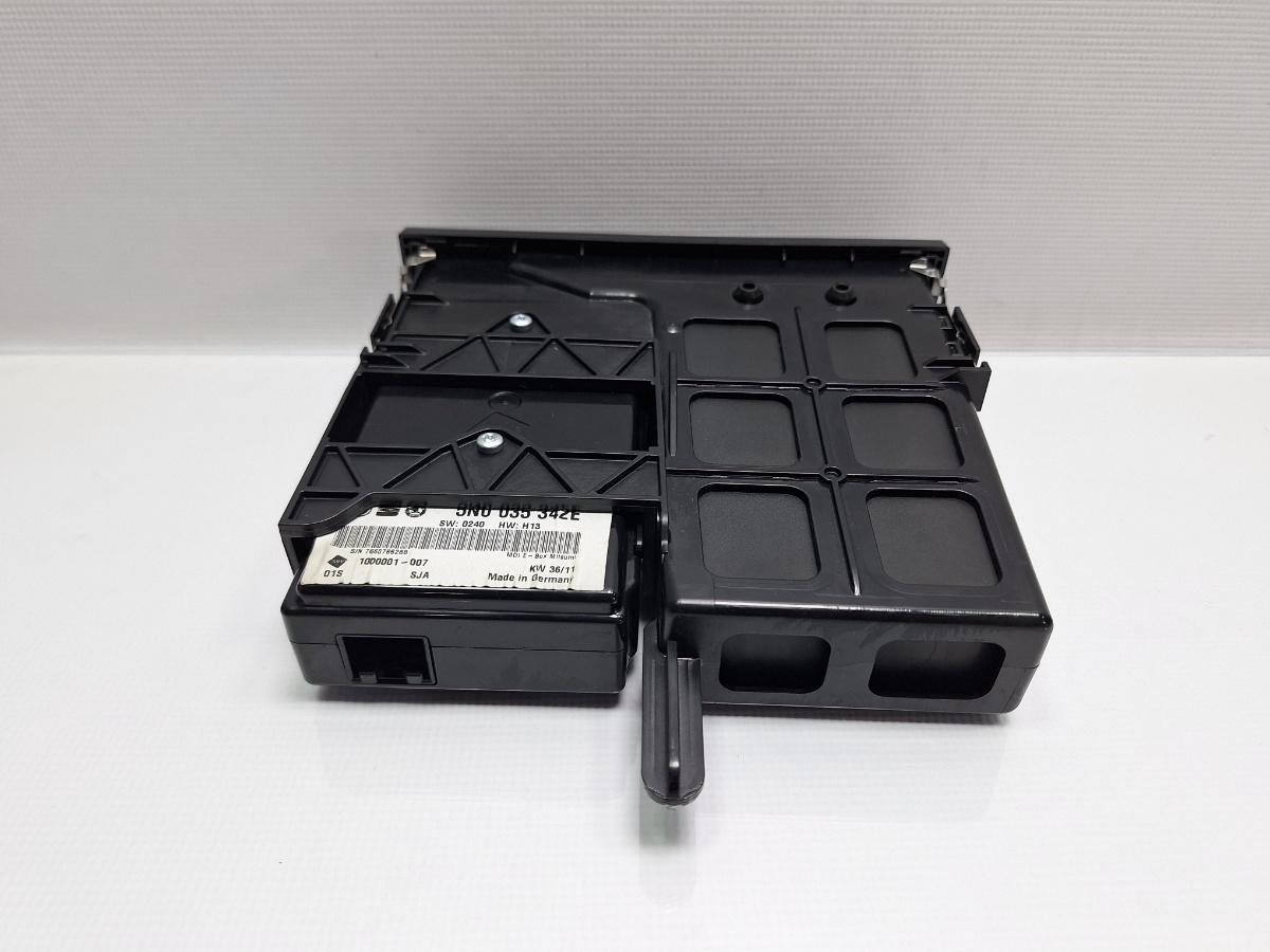Modul multimedia VOLKSWAGEN PASSAT CC 357 2008 - 2012 TSI CCZB 5N0035342E