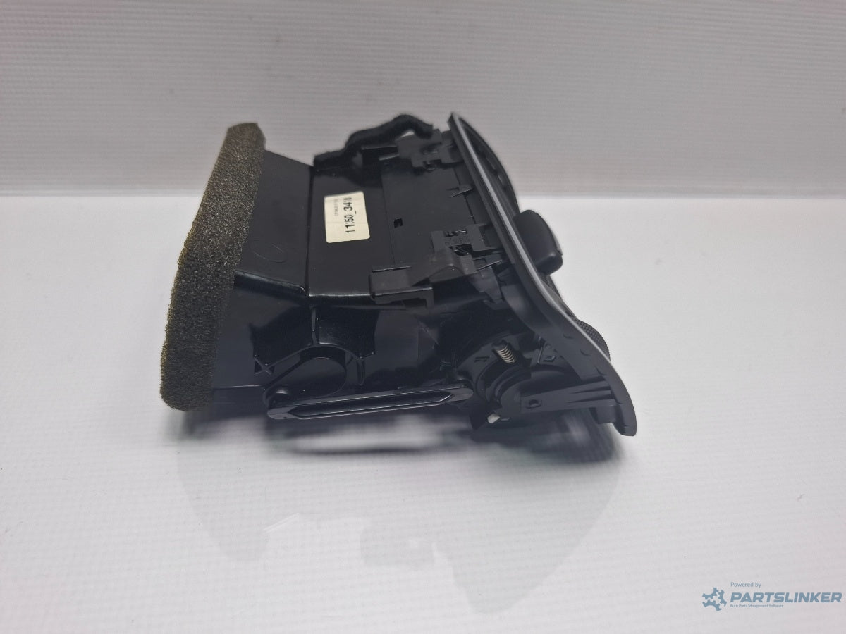 Grila ventilatie dreapta VOLKSWAGEN PASSAT CC 357 2008 - 2012 TSI CCZB 3AB819702A