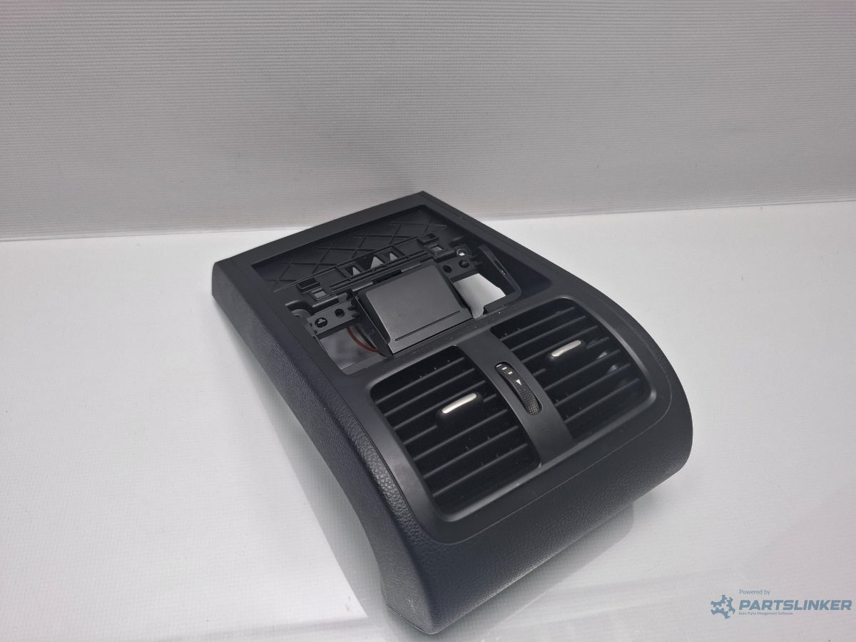 Grila ventilatie spate VOLKSWAGEN PASSAT CC 357 2008 - 2012 TSI CCZB 3C0863615