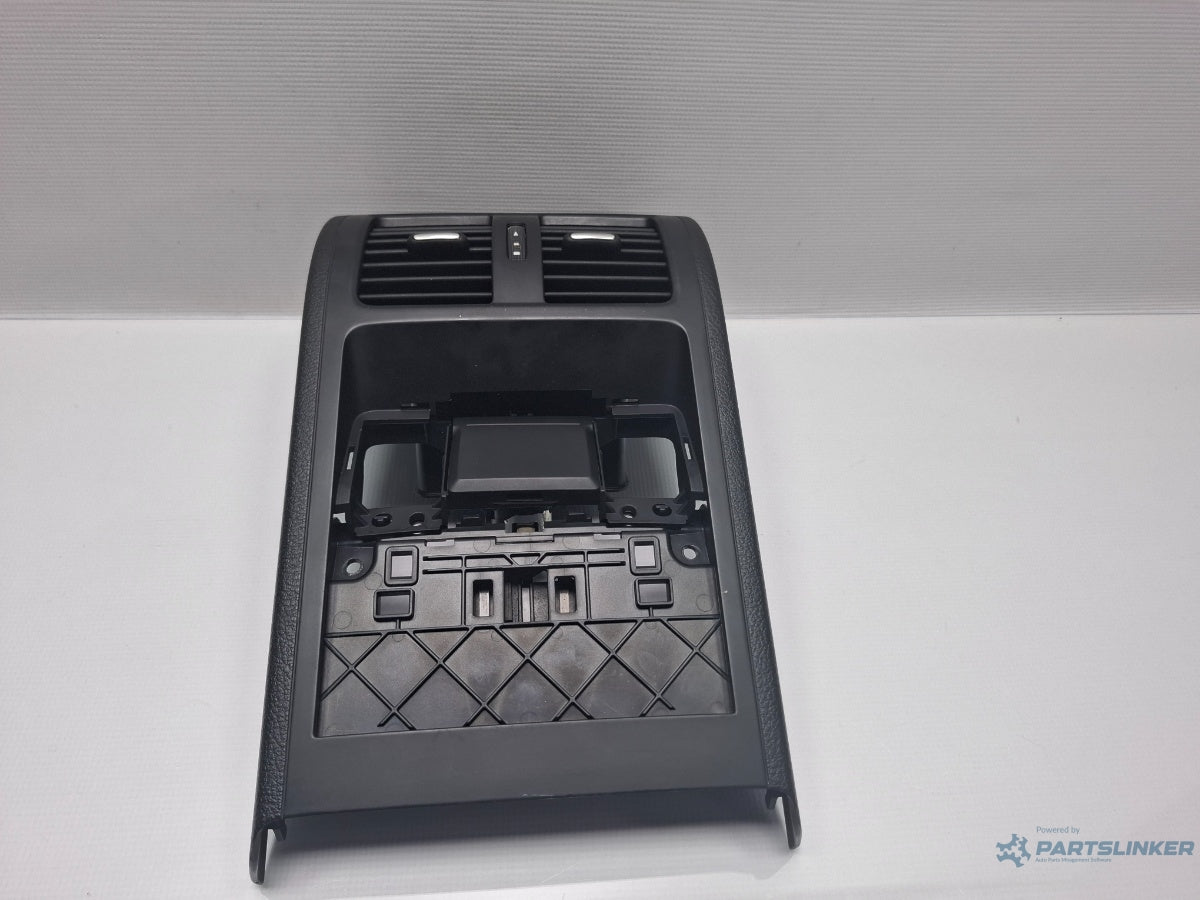 Grila ventilatie spate VOLKSWAGEN PASSAT CC 357 2008 - 2012 TSI CCZB 3C0863615