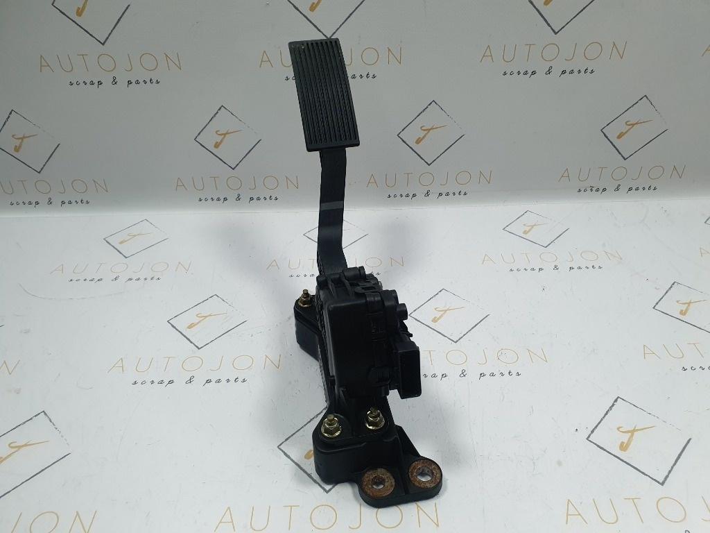 Pedala de acceleratie NISSAN PATHFINDER III R51 2005 - >  933901-01