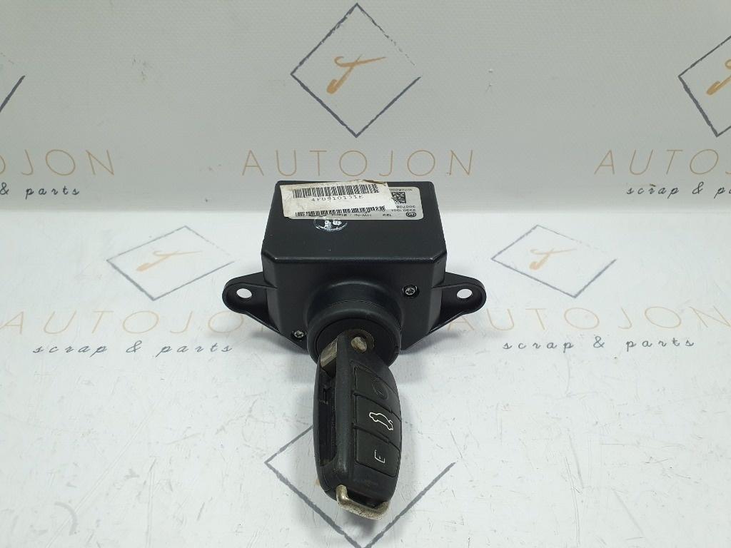 Contact cu cheie AUDI Q7 4LB 2006 - 2016 4F0910131E / 4F0837220R