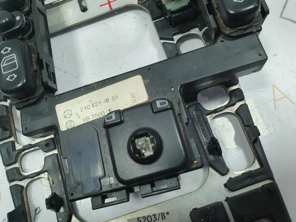 Ornament schimbator viteze nuc MERCEDES-BENZ E-CLASS II W210 1995 - 2003 2108214151 / 2108214151