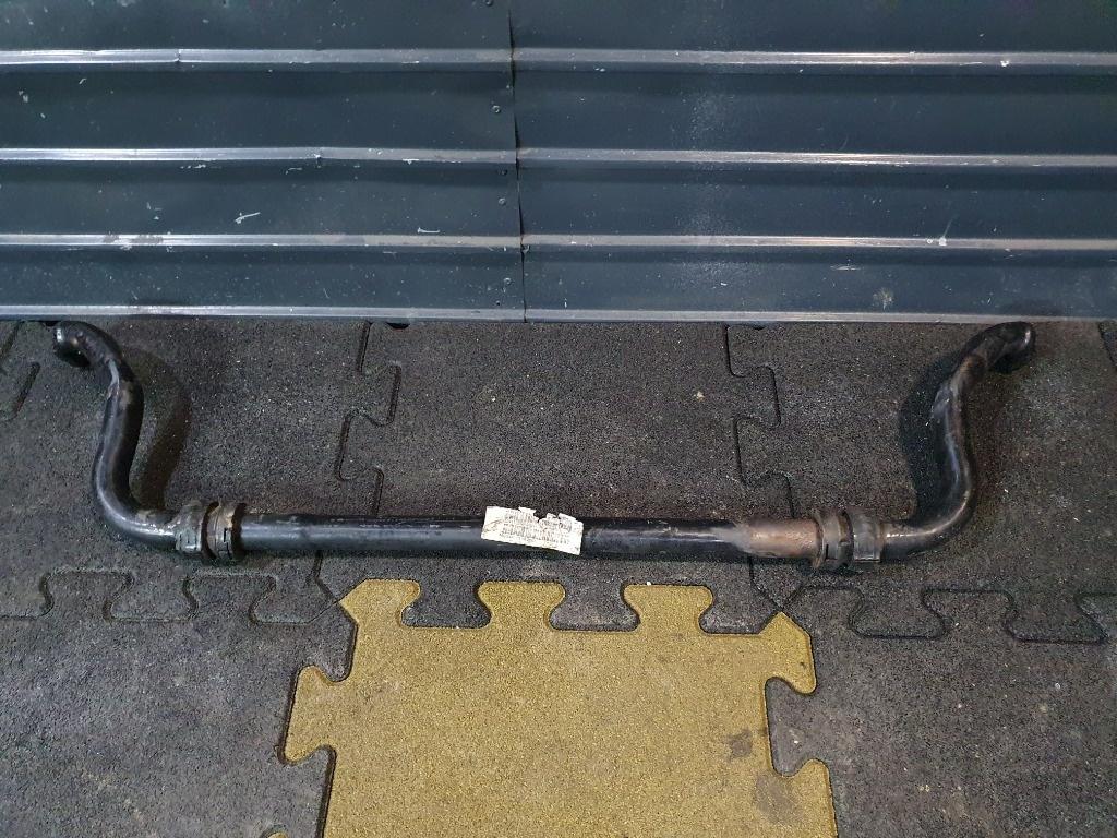 Bara stabilizatoare fata AUDI Q7 4LB 2006 - 2016 7L0411025G