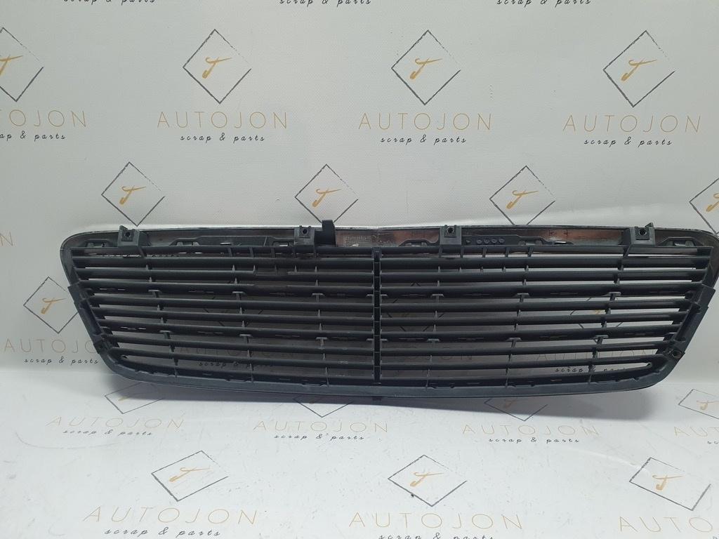 Grila capota motor MERCEDES-BENZ C-CLASS II W203  2000 - 2007 A2038800483