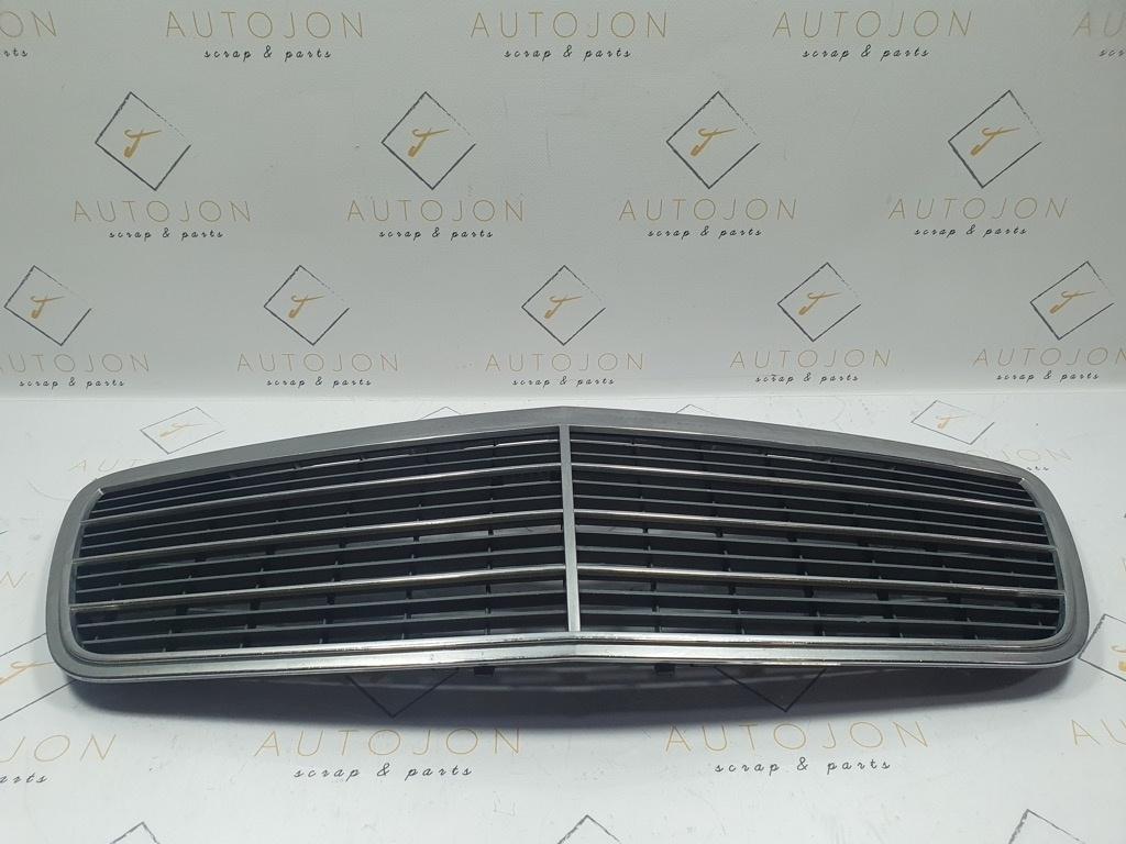 Grila capota motor MERCEDES-BENZ E-CLASS II W210 1995 - 2003 2108800583