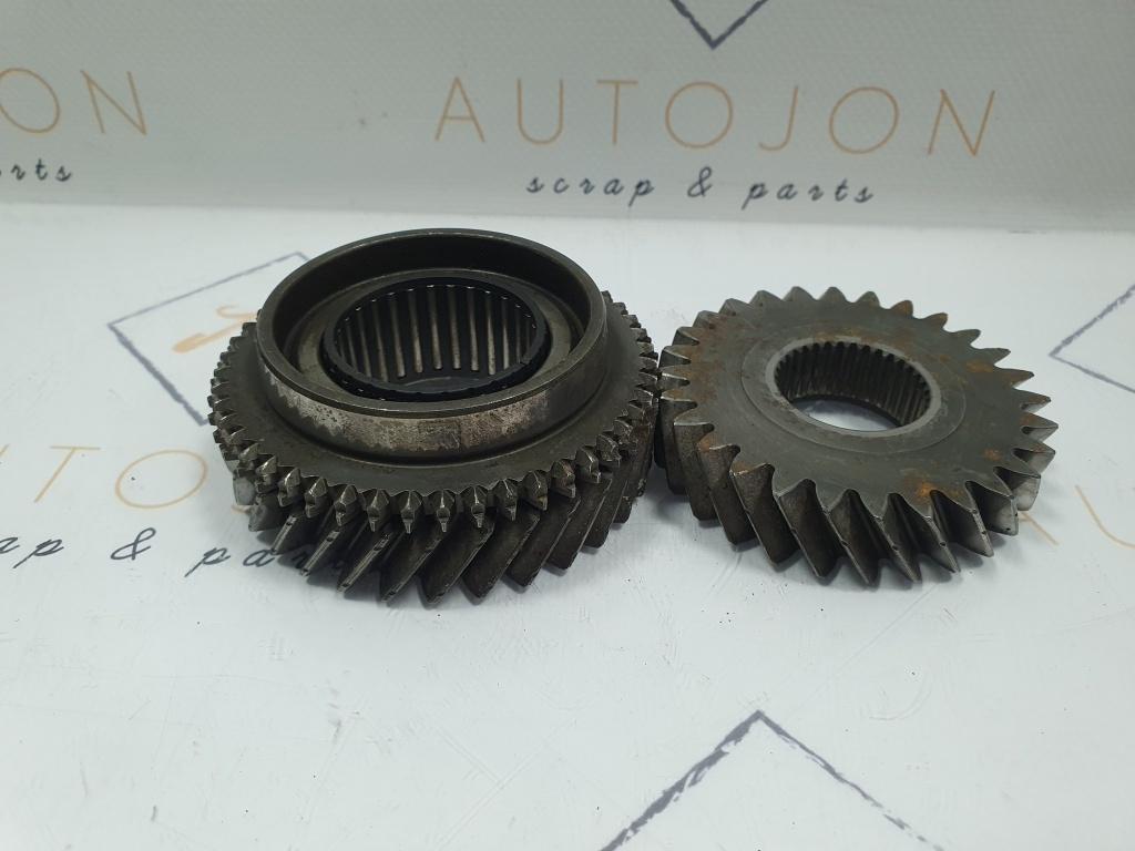 Pinioane viteze treapta 5 VOLKSWAGEN TOURAN 1T1, 1T2 2003 - 2010 02S311158A / 02J311361H