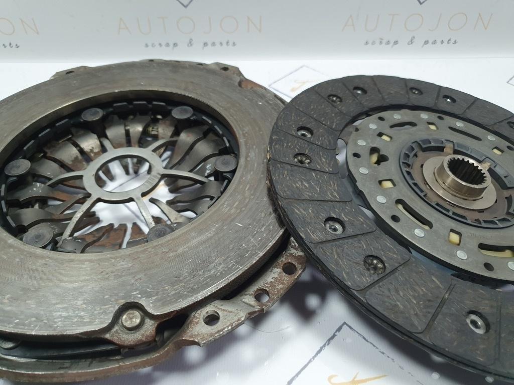 Placa si disc ambreiaj AUDI A3 II 8P1 2003 - 2013 324035510