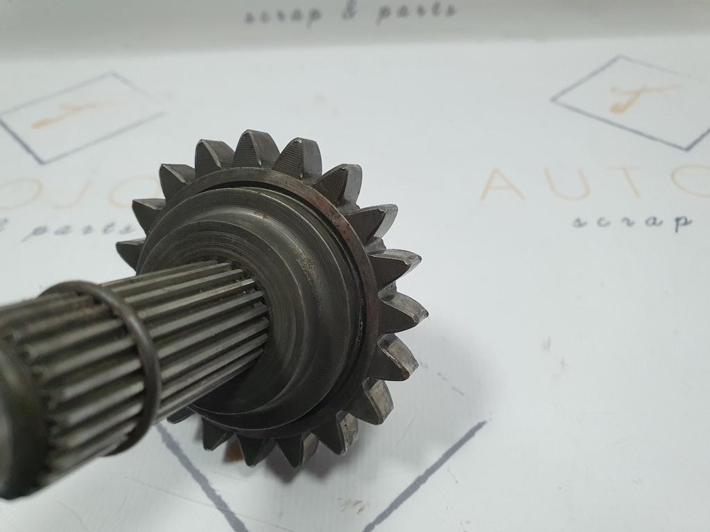 Arbore cu pinion de marsarier VOLKSWAGEN TOURAN 1T1, 1T2 2003 - 2010 0A4311515  02A311531K