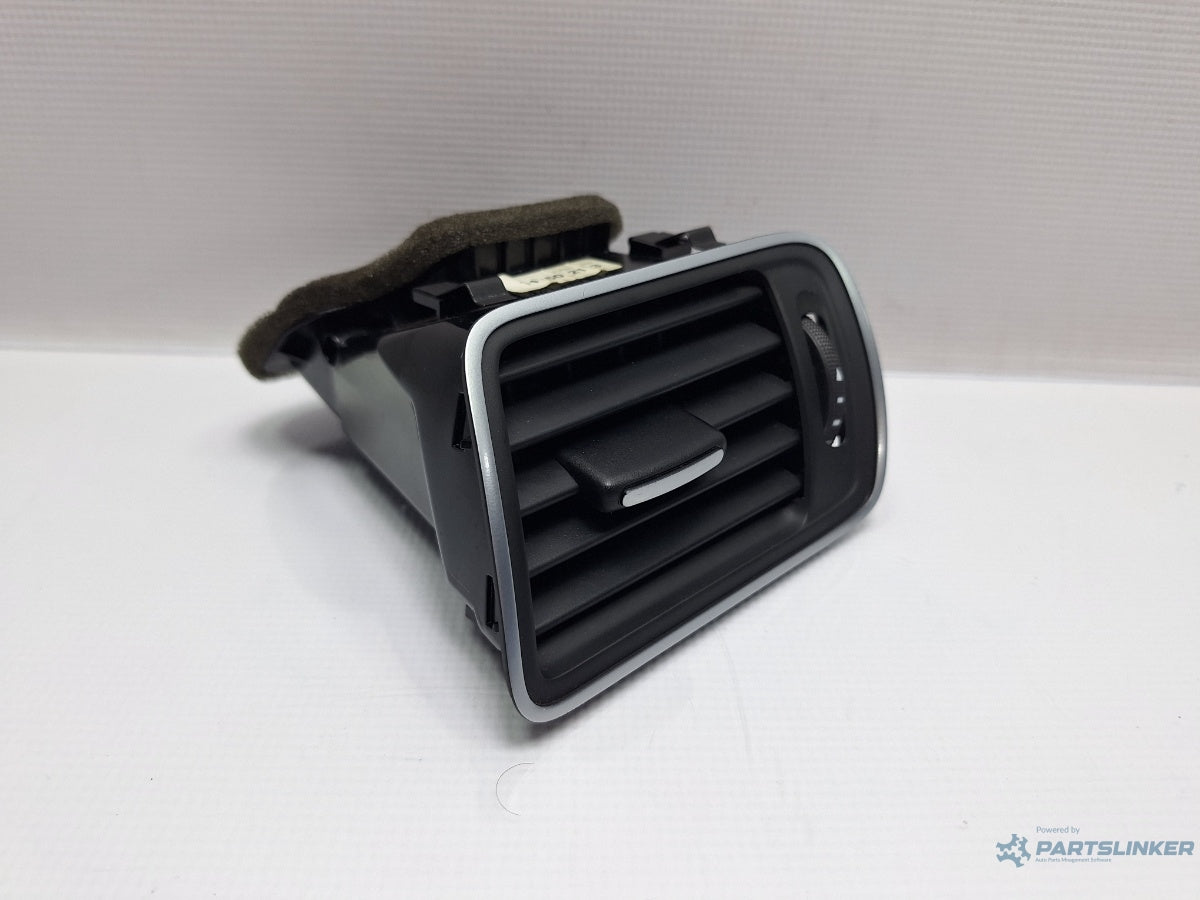 Grila ventilatie stanga VOLKSWAGEN PASSAT CC 357 2008 - 2012 TSI CCZB 3AB819701A