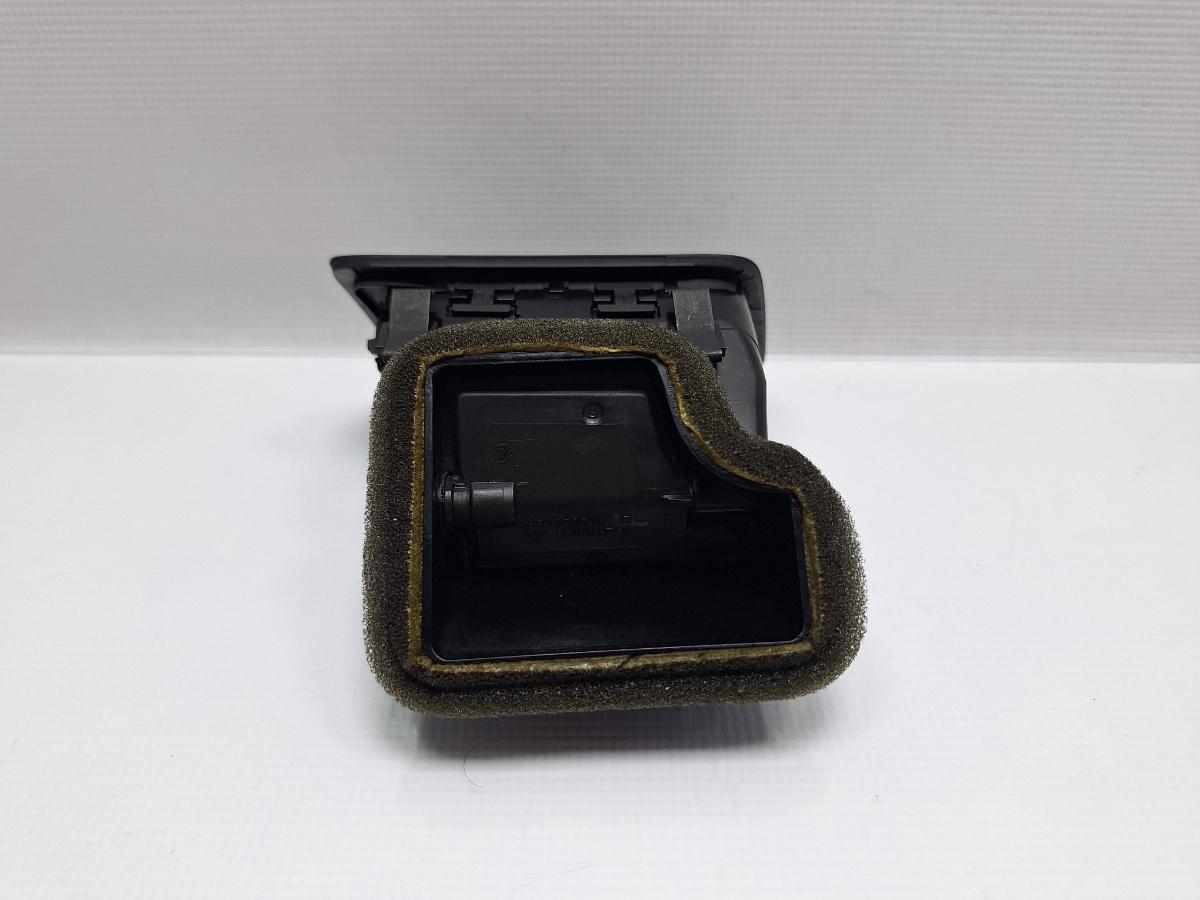 Grila ventilatie stanga VOLKSWAGEN PASSAT CC 357 2008 - 2012 TSI CCZB 3AB819701A