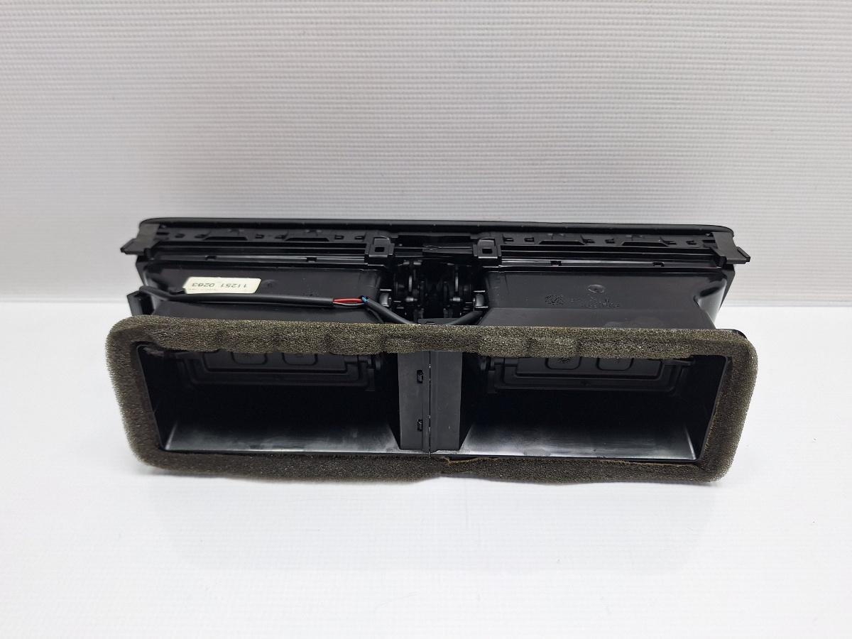 Grila de ventilatie bord centrala VOLKSWAGEN PASSAT CC 357 2008 - 2012 2.0 TSI CCZB 3AB819728A