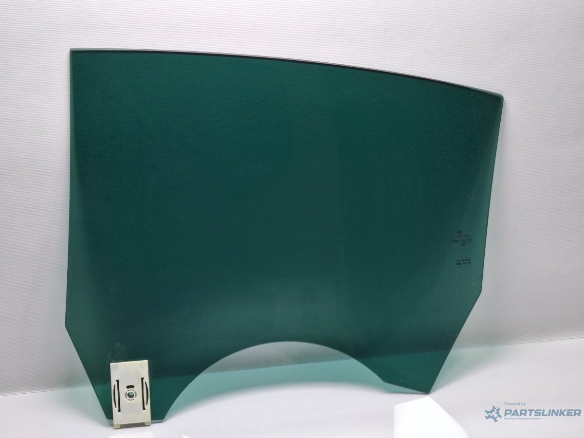 Geam dreapta spate VOLKSWAGEN PASSAT CC 357 2008 - 2012 TSI CCZB SAINT-GOBAIN 43R - 005274 3C8845206A