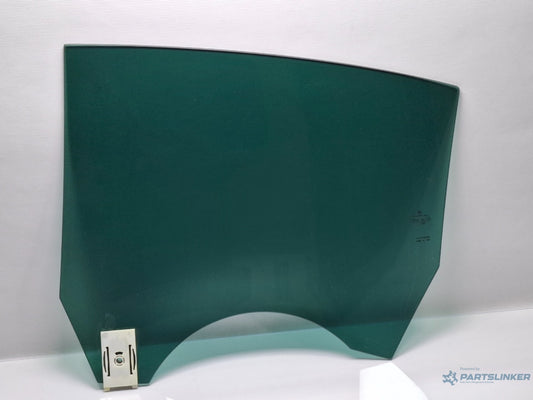 Geam dreapta spate VOLKSWAGEN PASSAT CC 357 2008 - 2012 TSI CCZB SAINT-GOBAIN 43R - 005274 3C8845206A